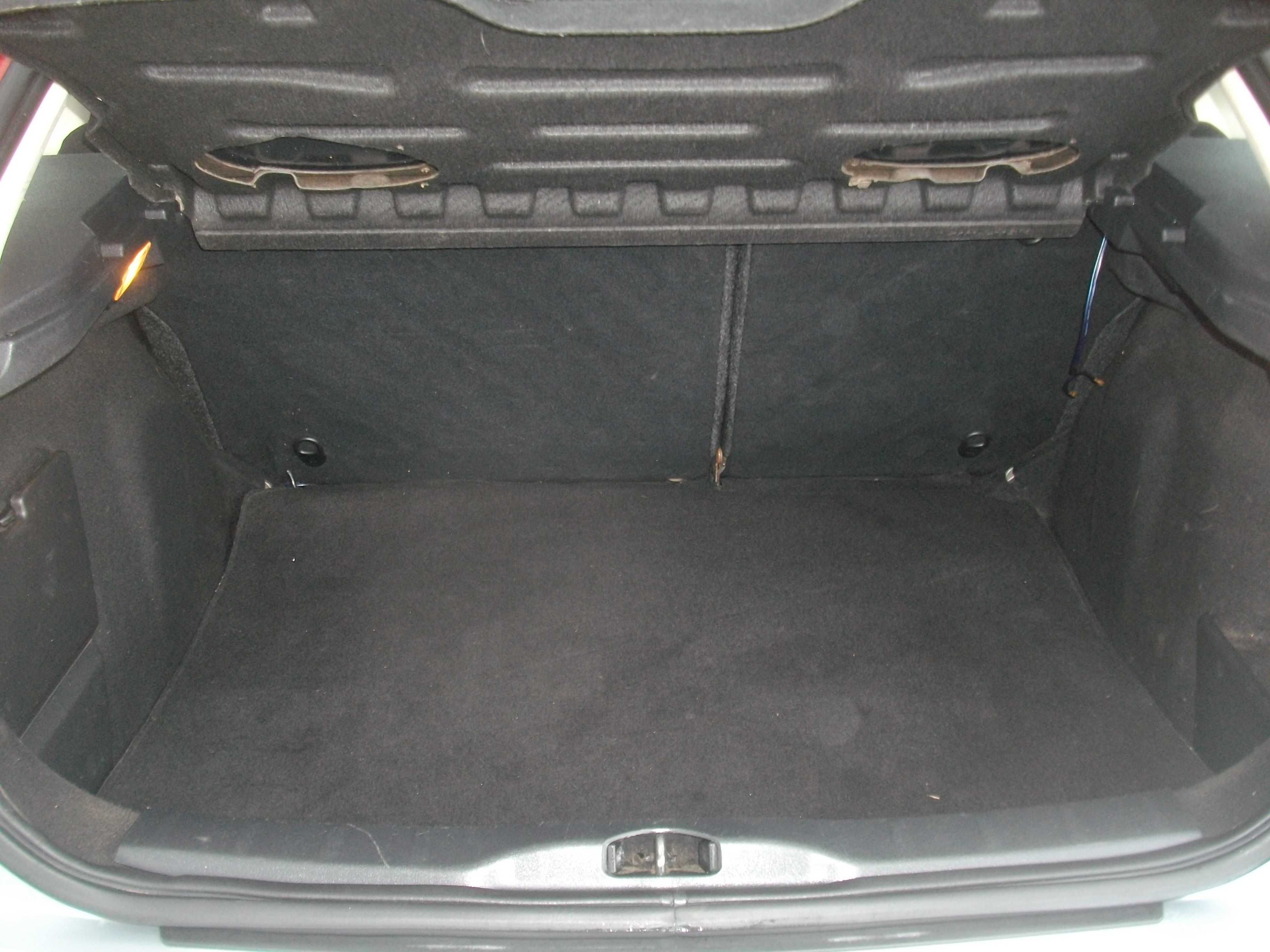 Citroen C4 1.6HDI 110CV de 2005 Impecável