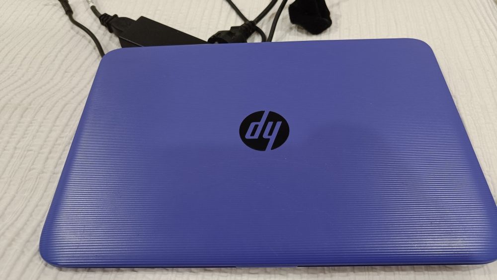 Portátil HP Stream 11-y0XX