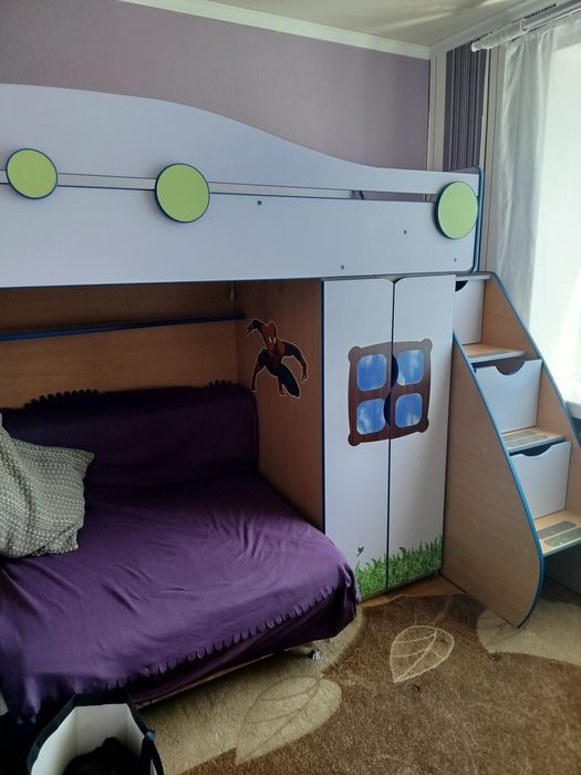 Продам меблі для дитячої кімнати