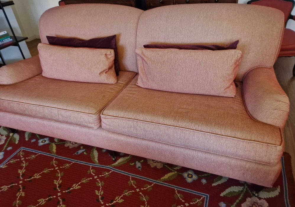 conjunto de sofás de 3 lugares  + 4 almofadas