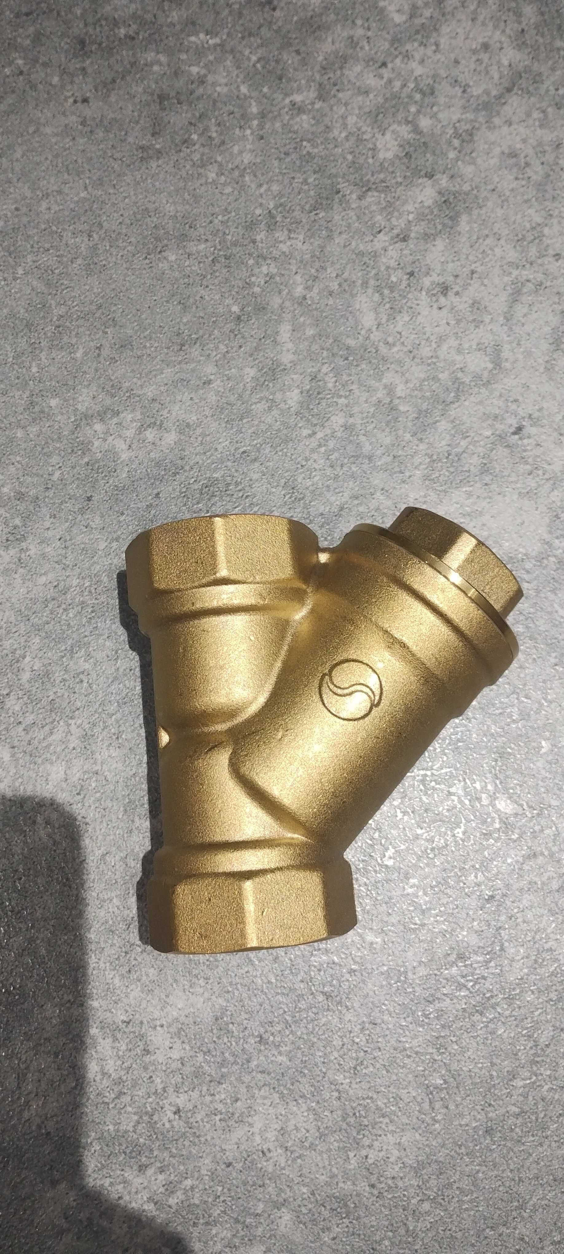 Filtr DN25 1" skośny, magnetyczo, siatkowy - GREE