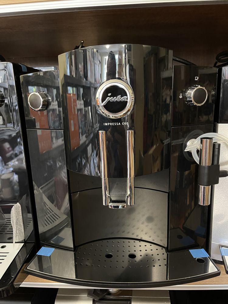 Ekspres do kawy JURA C60 Auto Cappuccino oraz Latte gwarancja