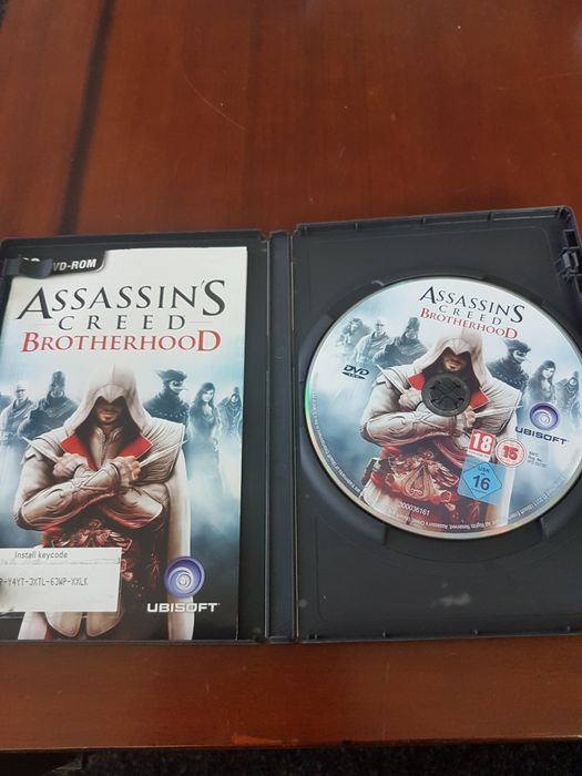 Sprzedam grę  Assassins Creed Brotherhood PC