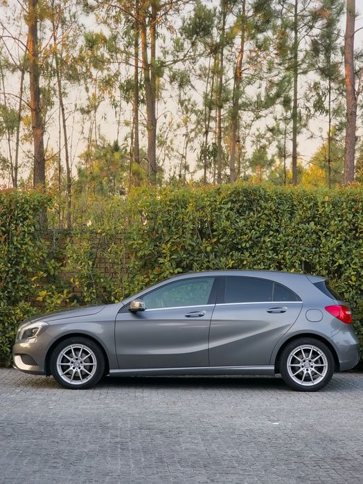 Mercedes-Benz A 200 CDI *configuração unica*