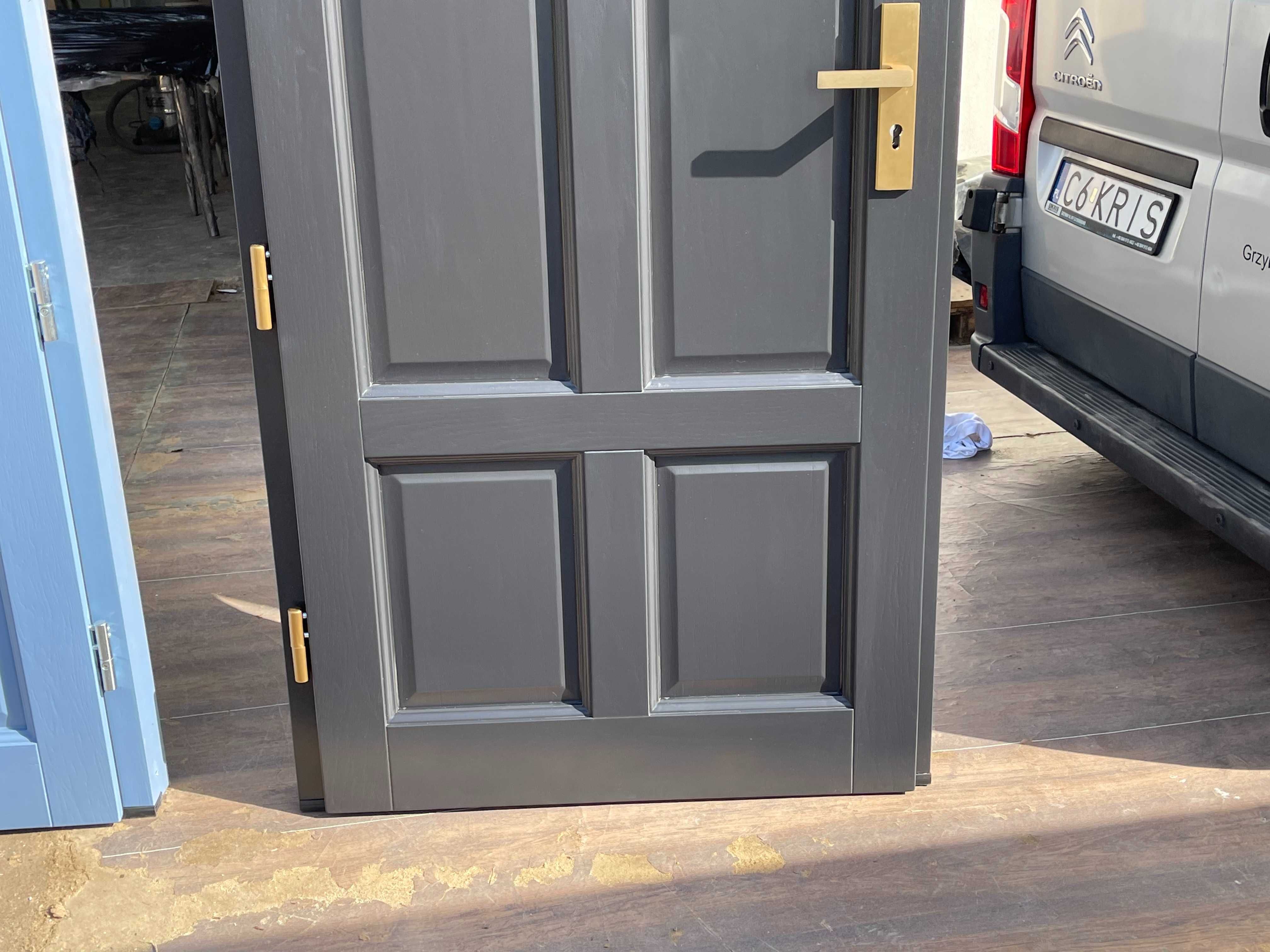 Drzwi drewniane zewnętrzne Czarne AMERYKAŃSKIE KRIS