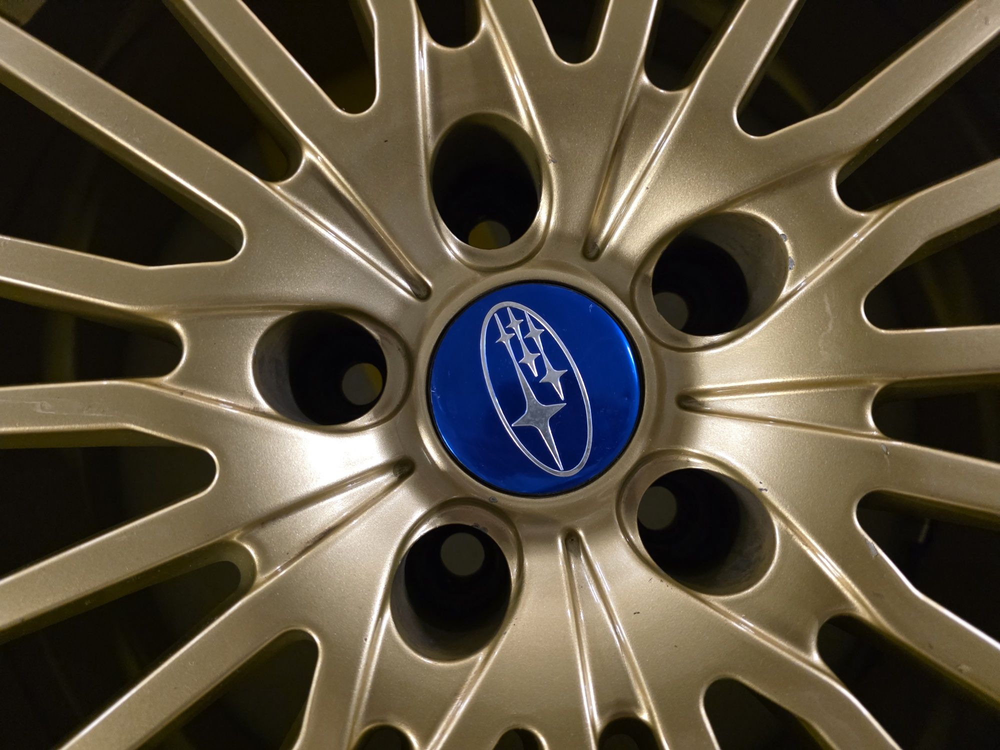 Felgi 18x8 ATT 830 5x114.3 ET40 złote