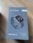 Google Fitbit Versa 4 niebiesko-platynowy smartwatch