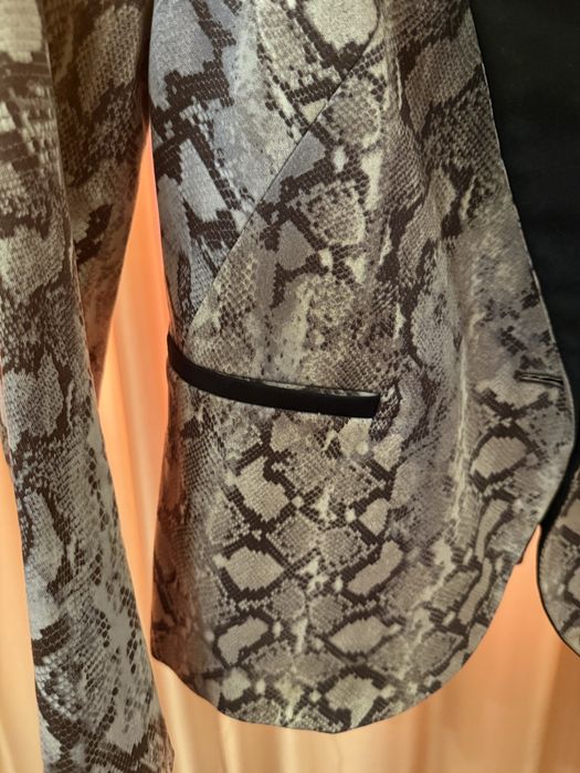 Сиильний піджак Zara