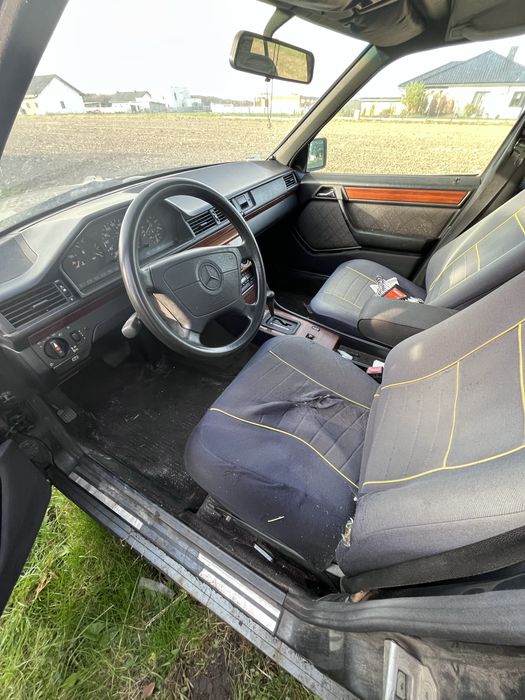 Mercedes W124, automat 2.5l