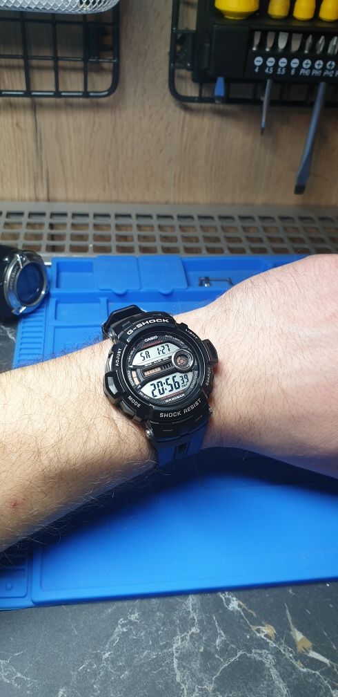 Casio G-Shock GD-200