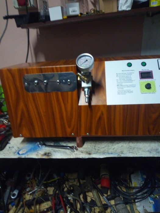 Tester wtryskiwaczy Diesla Bosch,Denso,Denso2,Delphi i piezo.Zas.230V