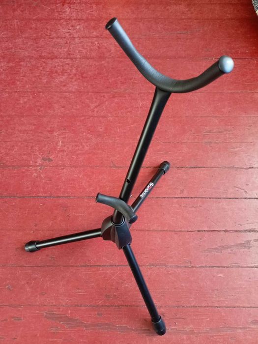 Саксофон тенор Mendini + два мундштука (метал\єбоніт), стійка