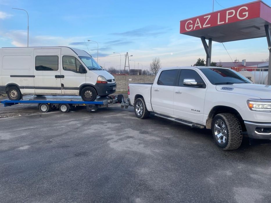 Pomoc drogowa 24h /7  Holowanie Usługi transportowe Transport Maszyn