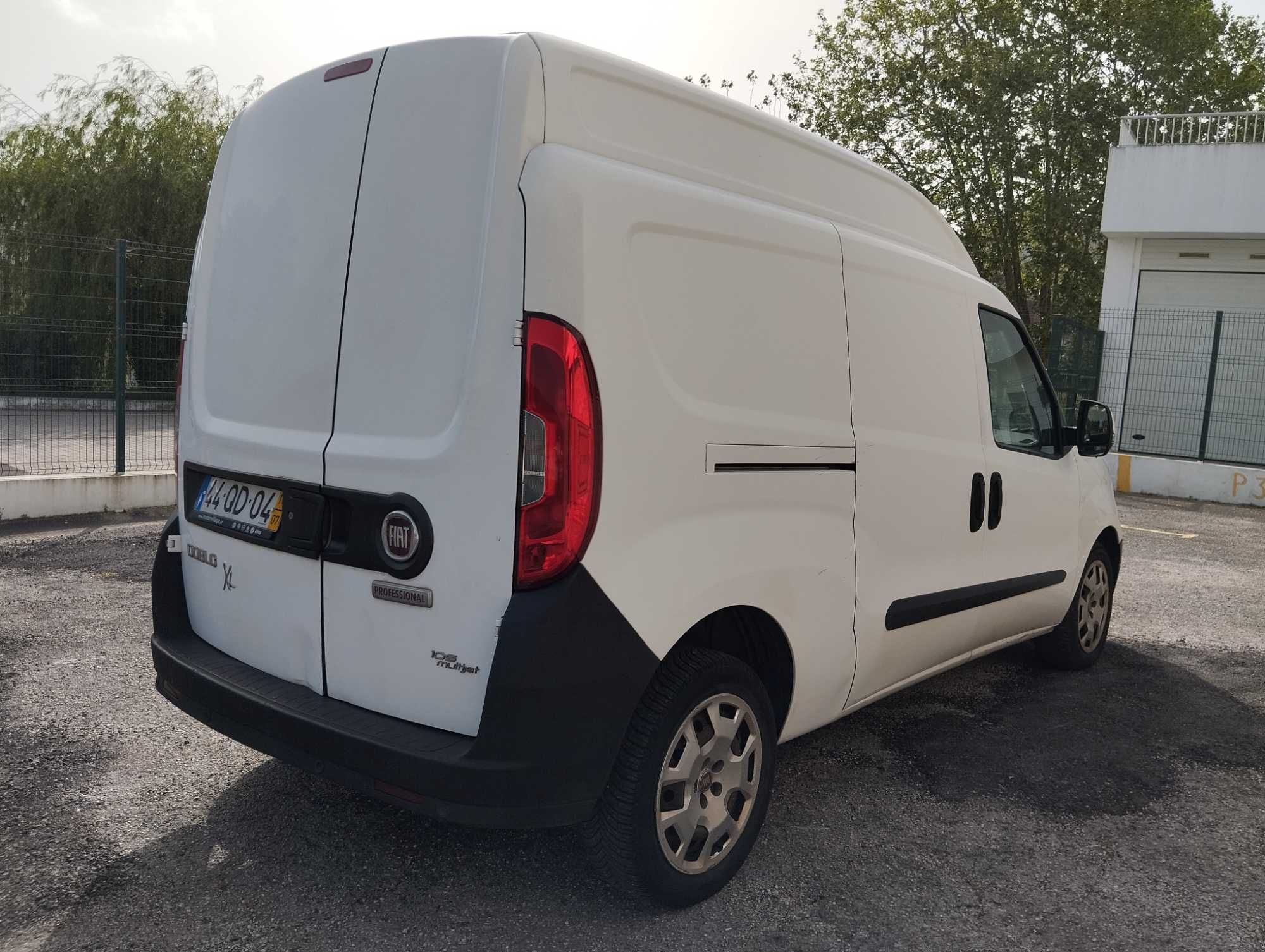 FIAT DOBLO XL 1.6 105CV bom preço km estrada 3lugares