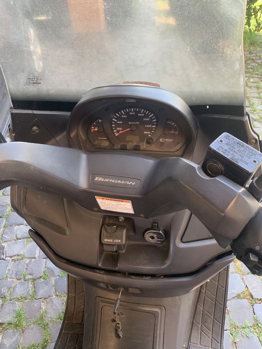 Сузукі-бургман 400