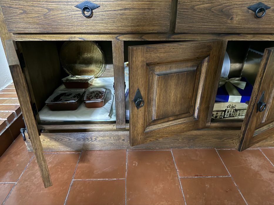 Movel madeira maciço