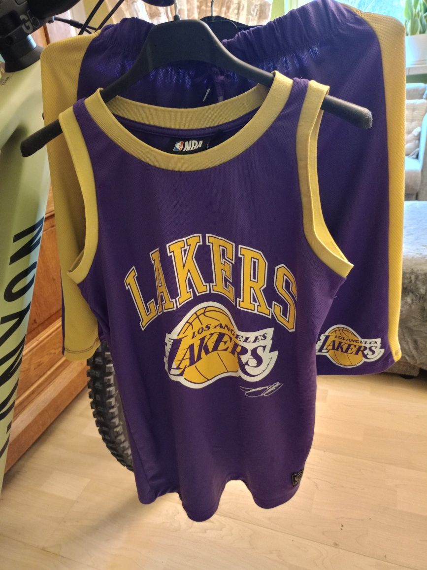 Komplet lakers lebron james rozmiar  158cm