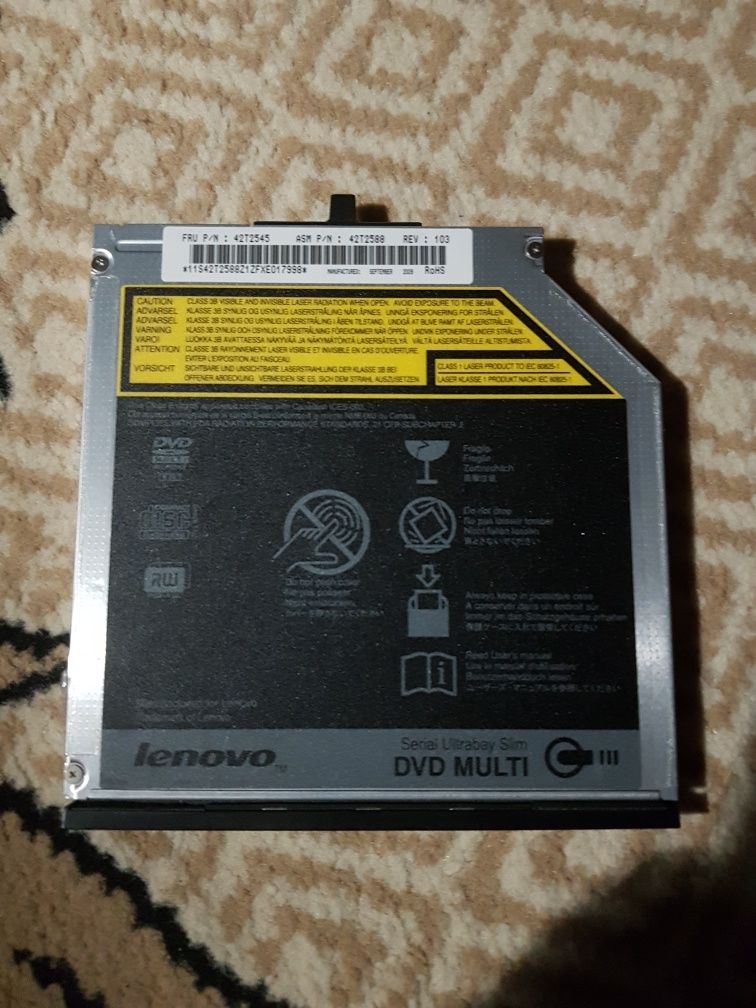 Продам дисковод Lenovo Multi DVD Reuriter GSA-U20N