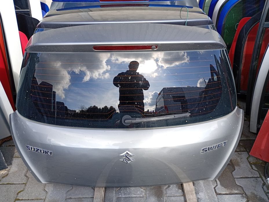Suzuki Swift MK7 klapa tylna zcd kompletna