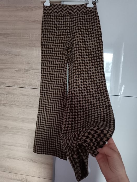 Piękne szerokie wełniane spodnie 34 XS wzór pepitka pepitki