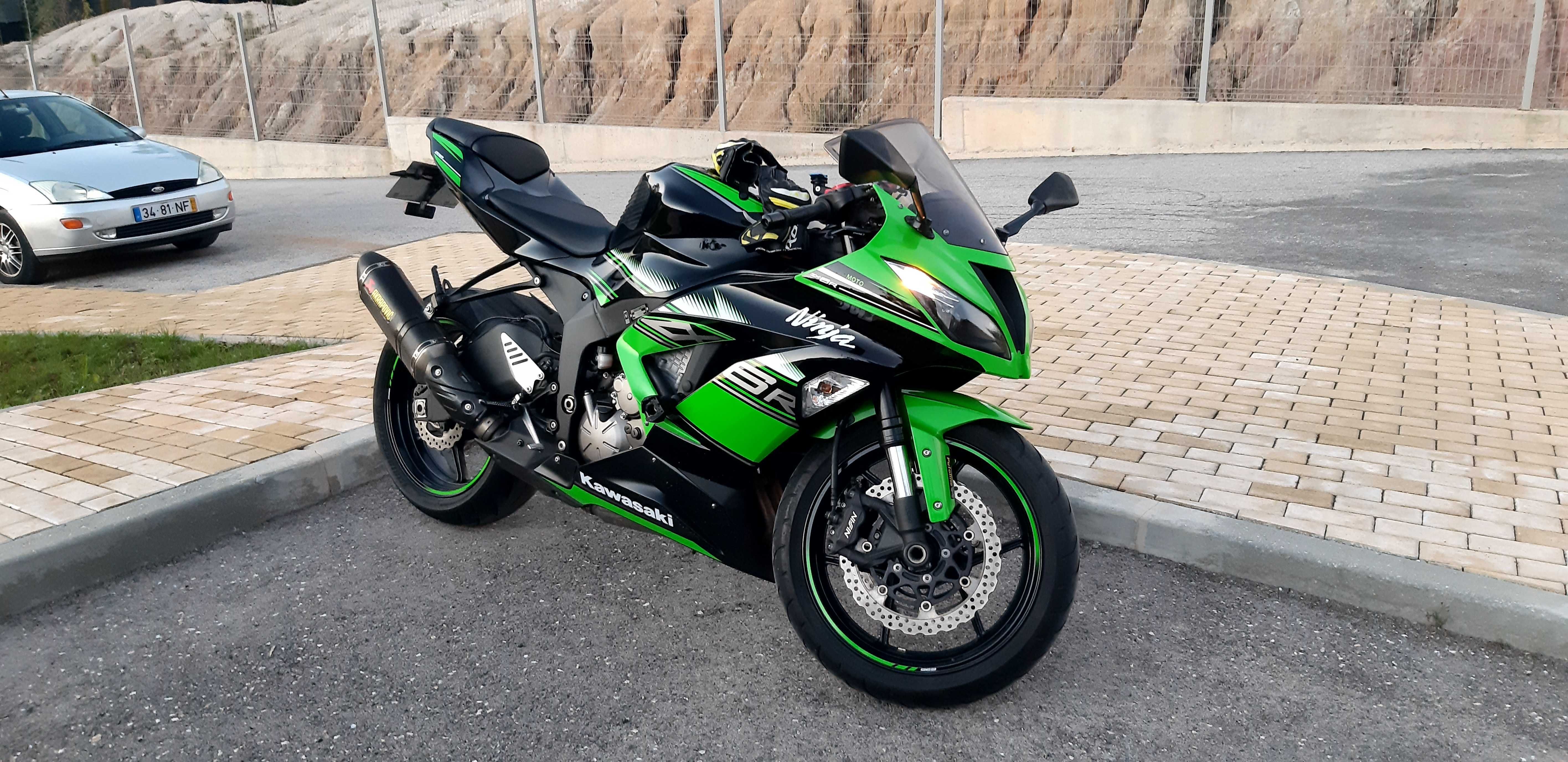 Kawasaki Ninja ZX6R 636 (sem ABS) 2016