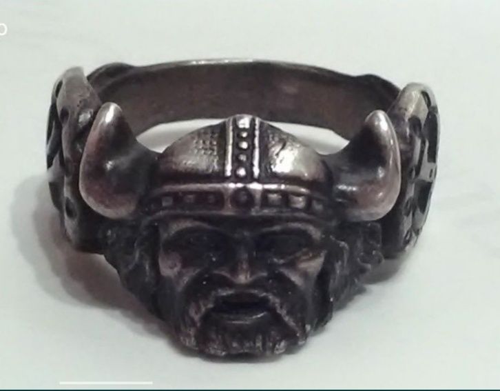 Перстень серебряный Викинг Руны 14,83 грамм 22 размер.