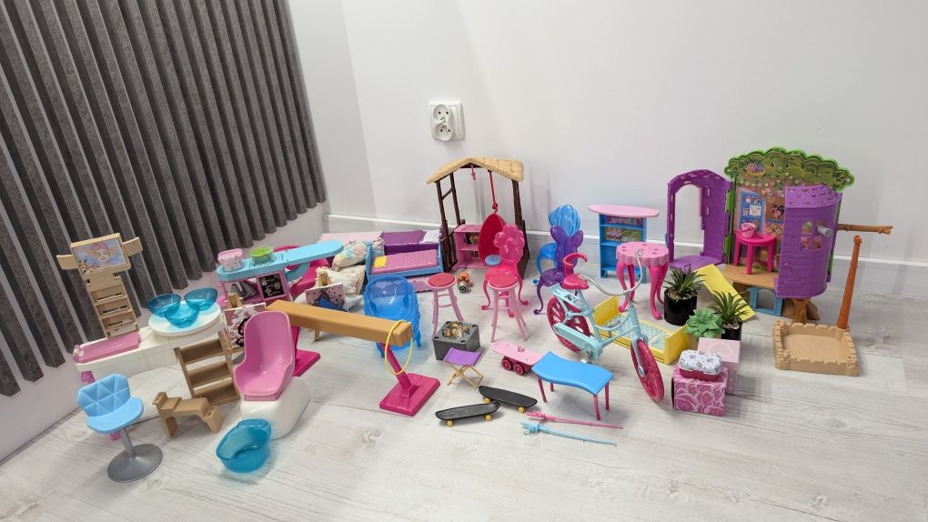 Akcesoria, mebelki dla Barbie