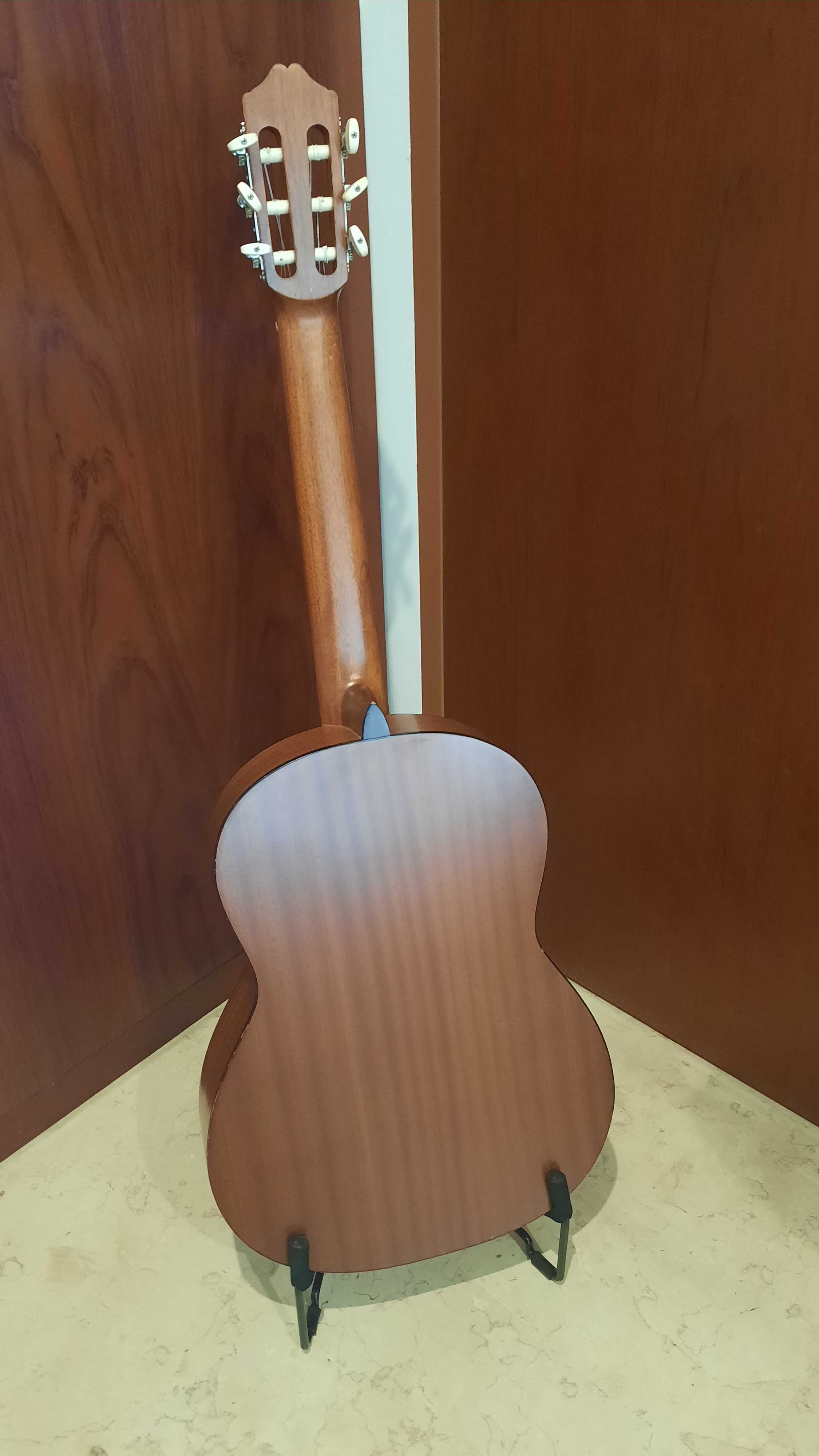 Guitarra Clássica - Lusitana GC100