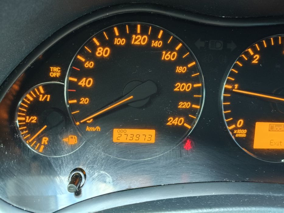 Toyota Avensis t25 2.0 D4D