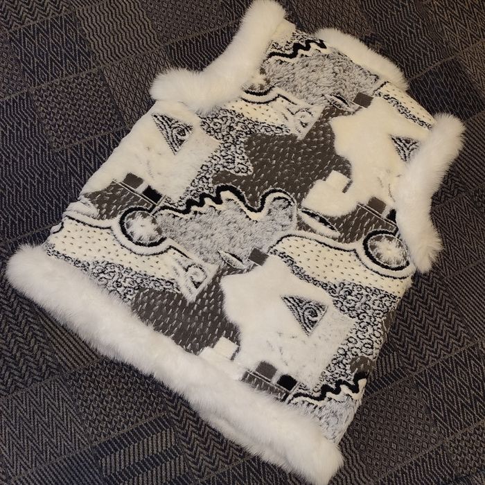 Жилетка з овчини нова