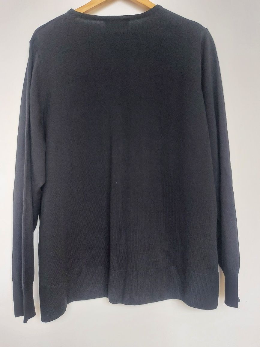 Sweter elegancki klasyczny prosty na guziczki czarny plus size roz 4xl