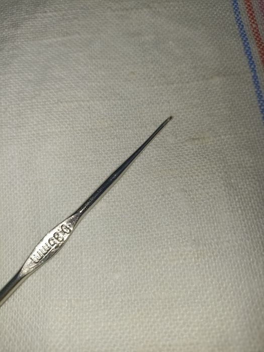 Крючок для вязания шитья