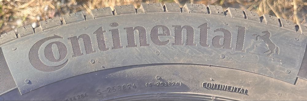 Зимові шини комплект 205/60 r16 Continental