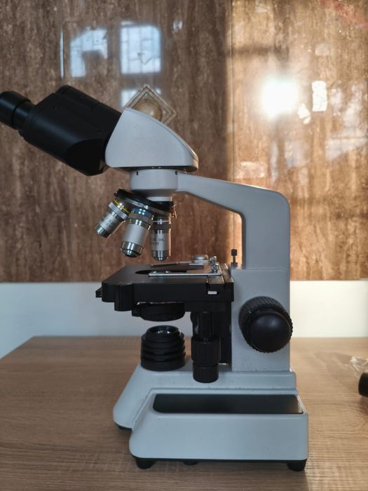 Mikroskop Bresser Researcher Bino 40-1000x