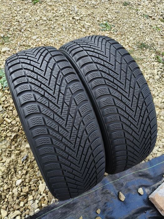 205/55r16 Pirelli Winter Cinturato 91H  PARA opony zimowe SUPER STAN++