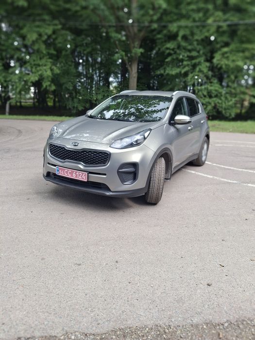 Автомобіль КІА спортейж 2016року