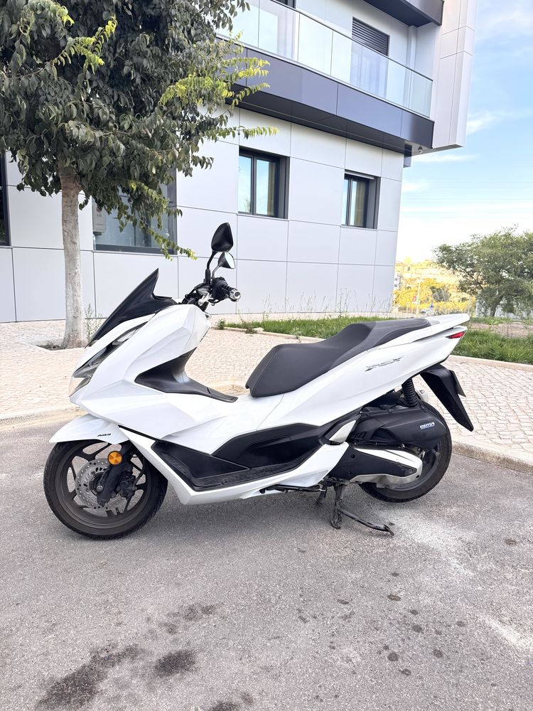 HONDA PCX - Excelente Estado