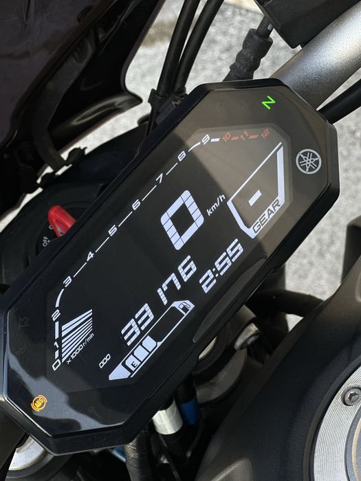 Yamaha MT07 - 2022 c/ Extras!