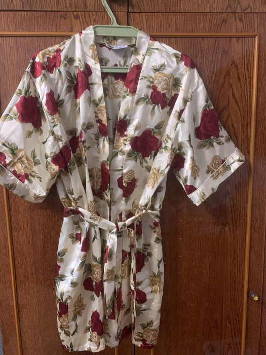 Женский халатик на р. 46-48