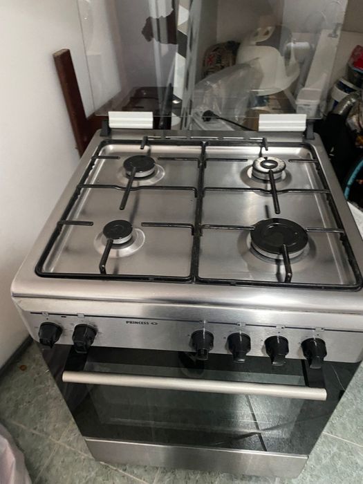 Fogão  com forno elétrico