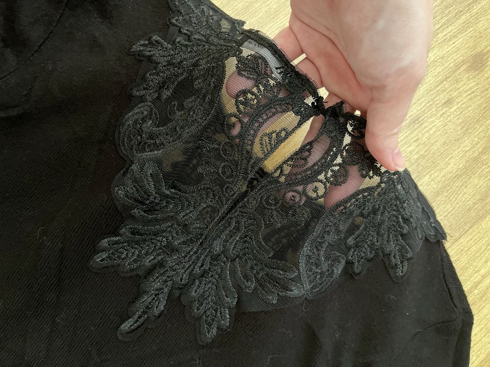 Жіноча футболка zara