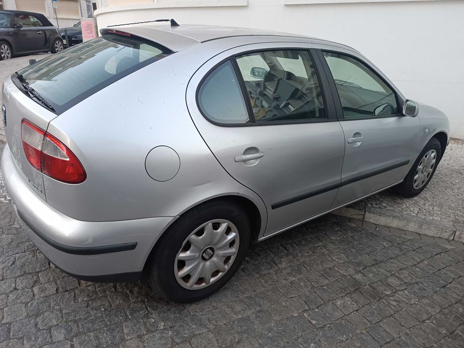 Seat Leon 2002 cinzento