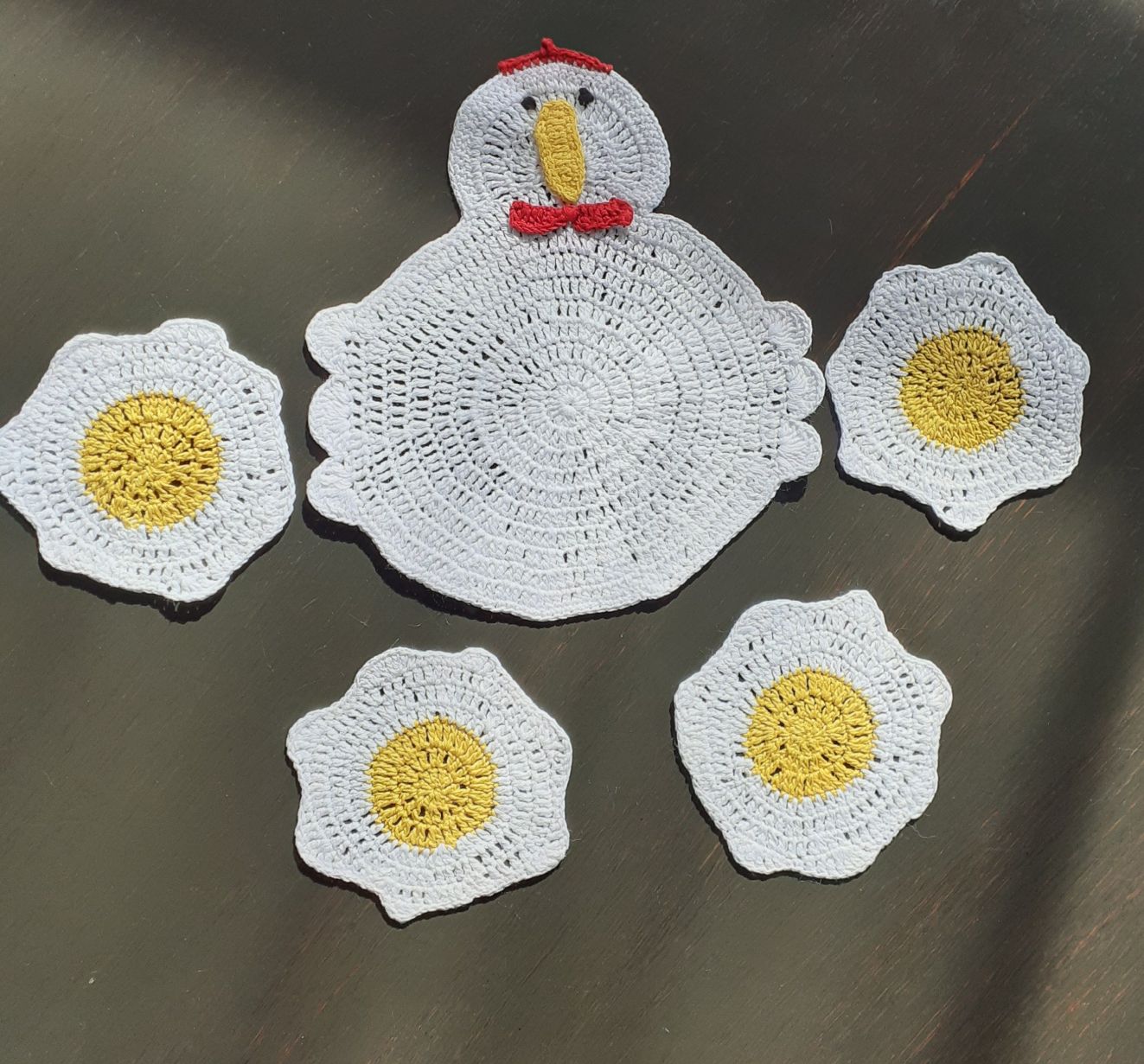 Komplet podkładek wielkanocnych na szydełku hand made