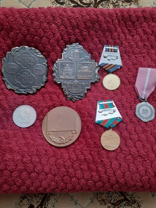 Продам не робочі часи оптом 600грн.