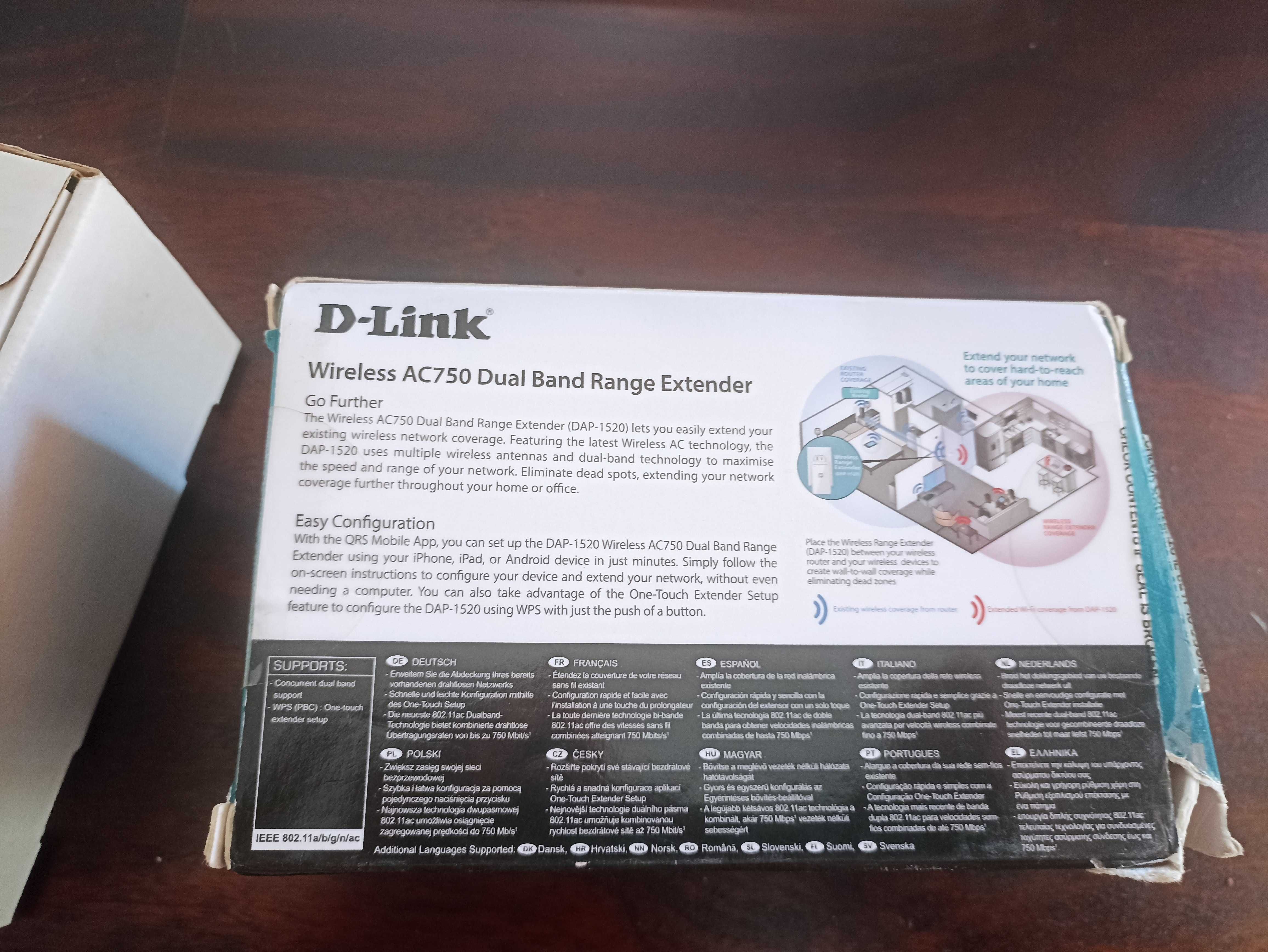 D-LINK Wiraless AC750 Dual Band Range Extender