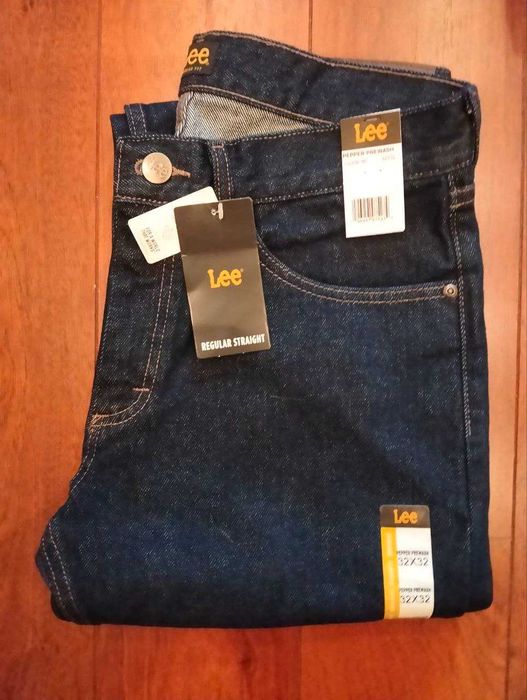 Lee Men`s Legendary Regular Straight Jean W32L32 in Pepper Prewash