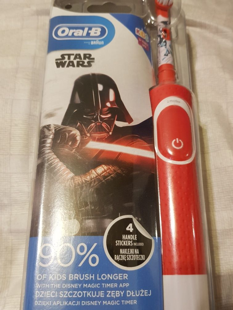 Dobra cena Szczoteczka dla dziecka Oral b kids STAR Wars naklejki