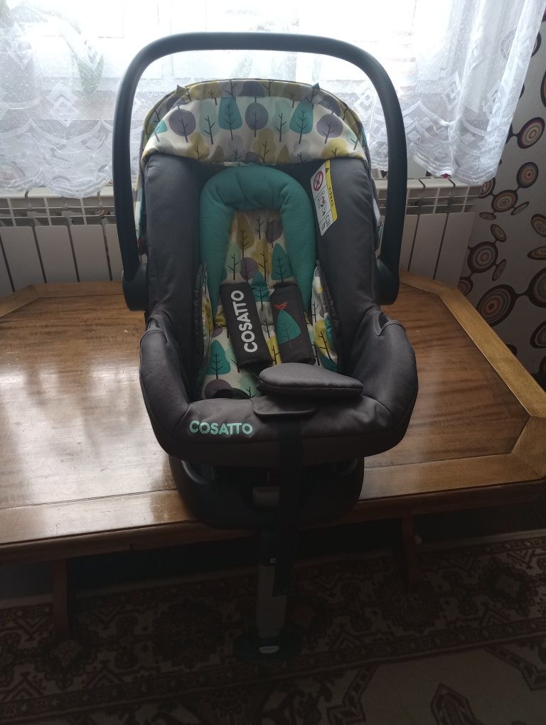 Nosidełko fotelik z bazą ISOFIX
