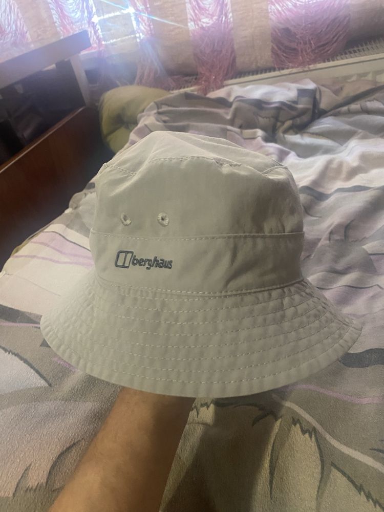 Двухстороння панама berghaus