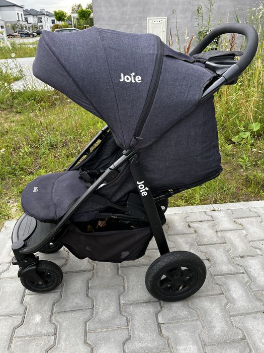 Wózek spacerowy Joie